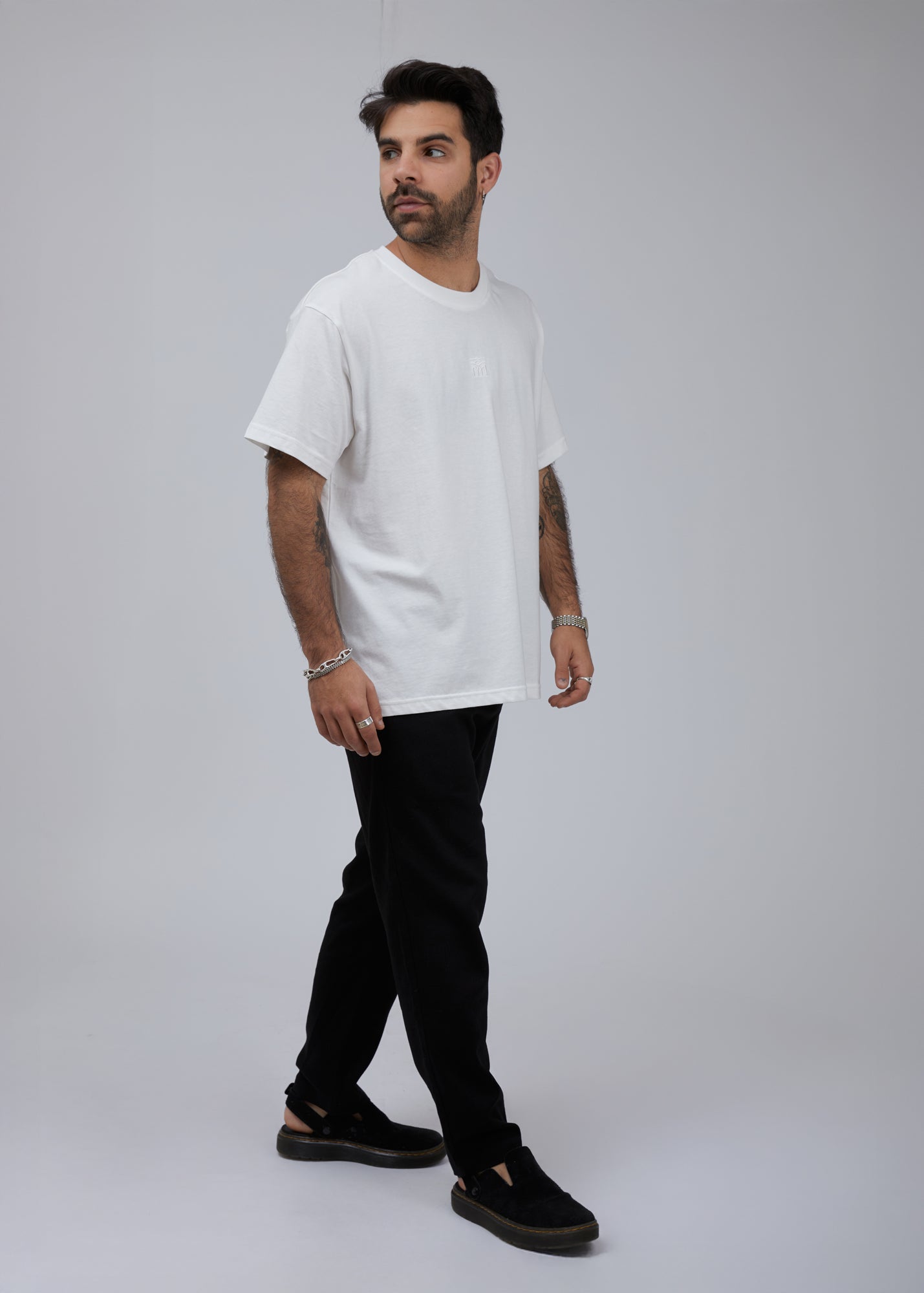 White Mantra T