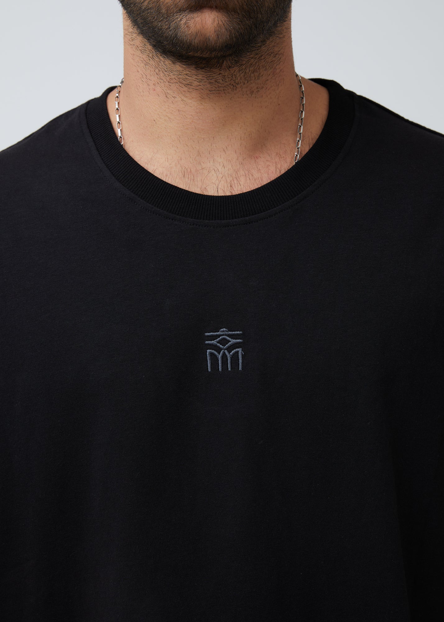 Black Mantra T
