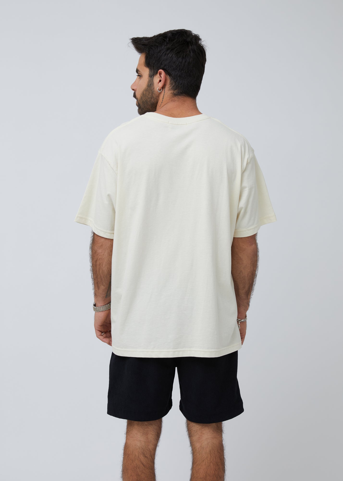 cream Mantra T