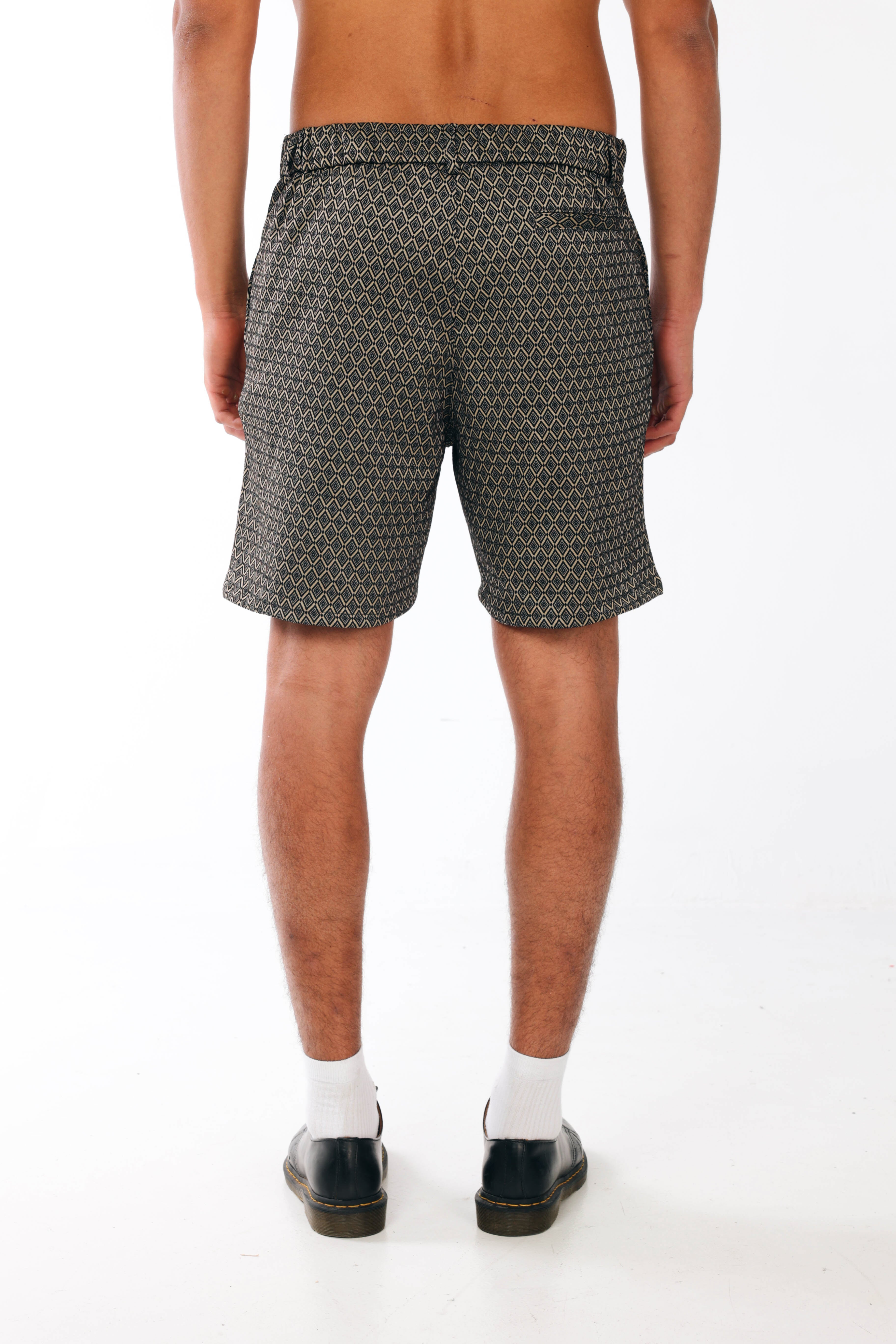 Navara short