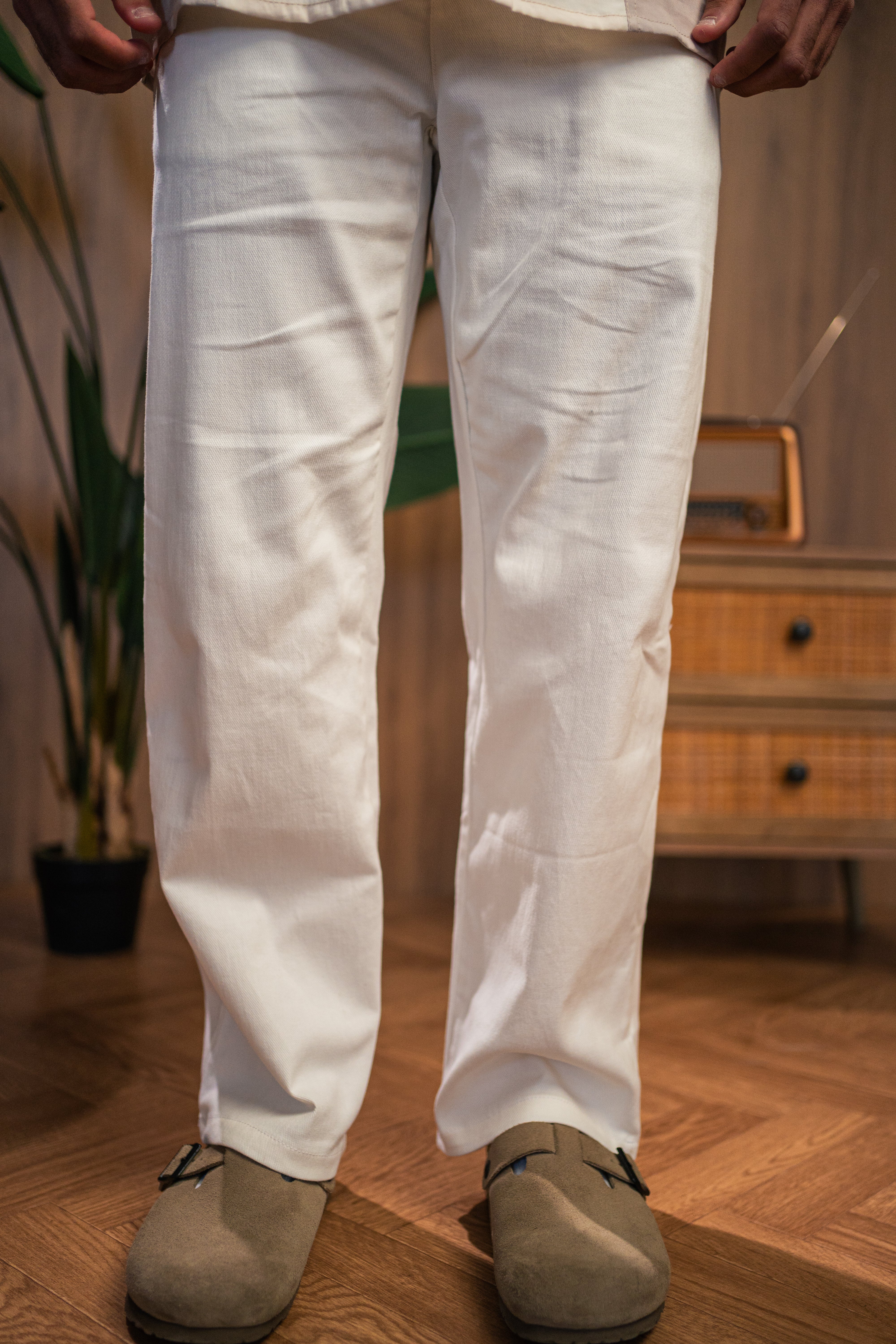 White Wide Pants