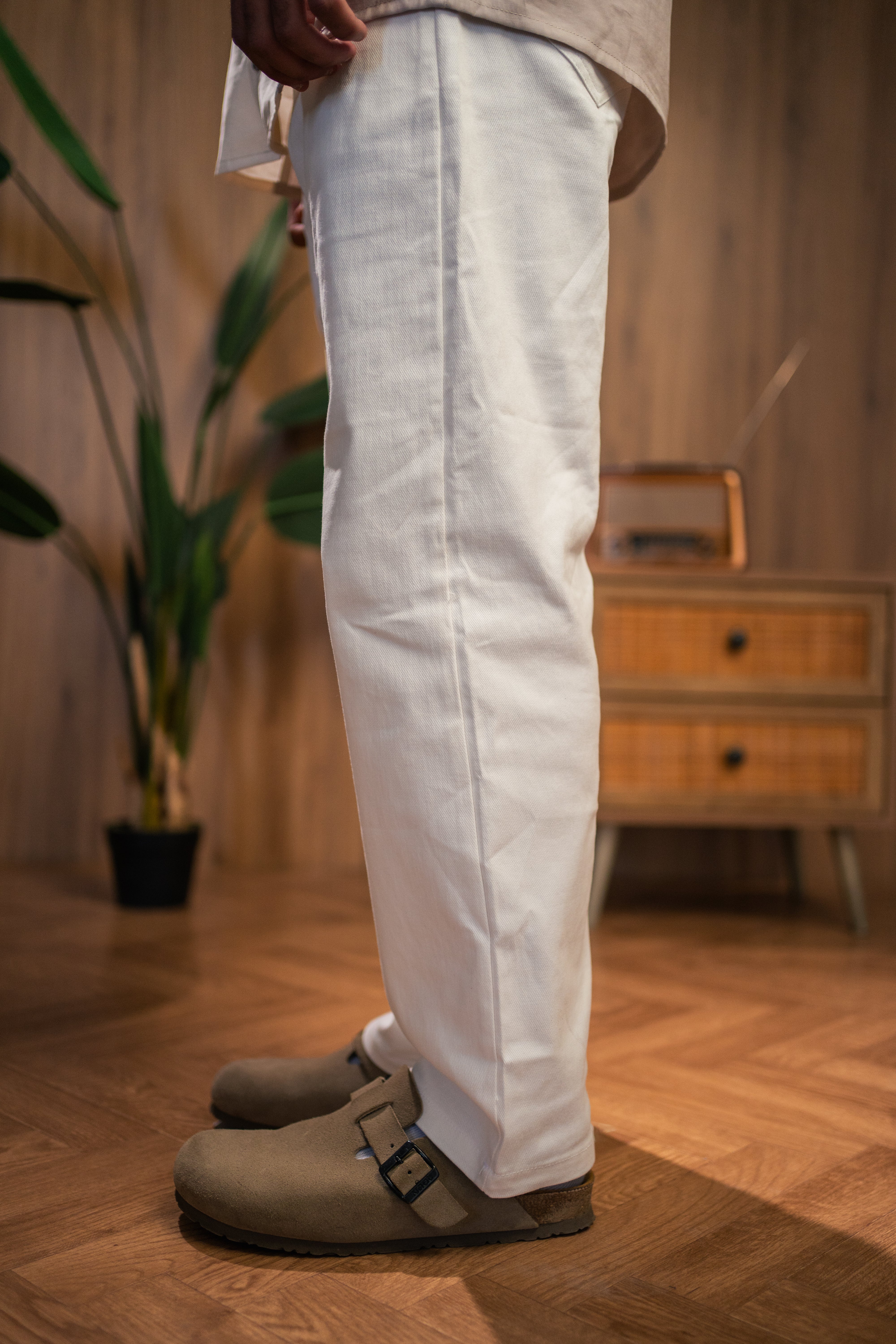 White Wide Pants