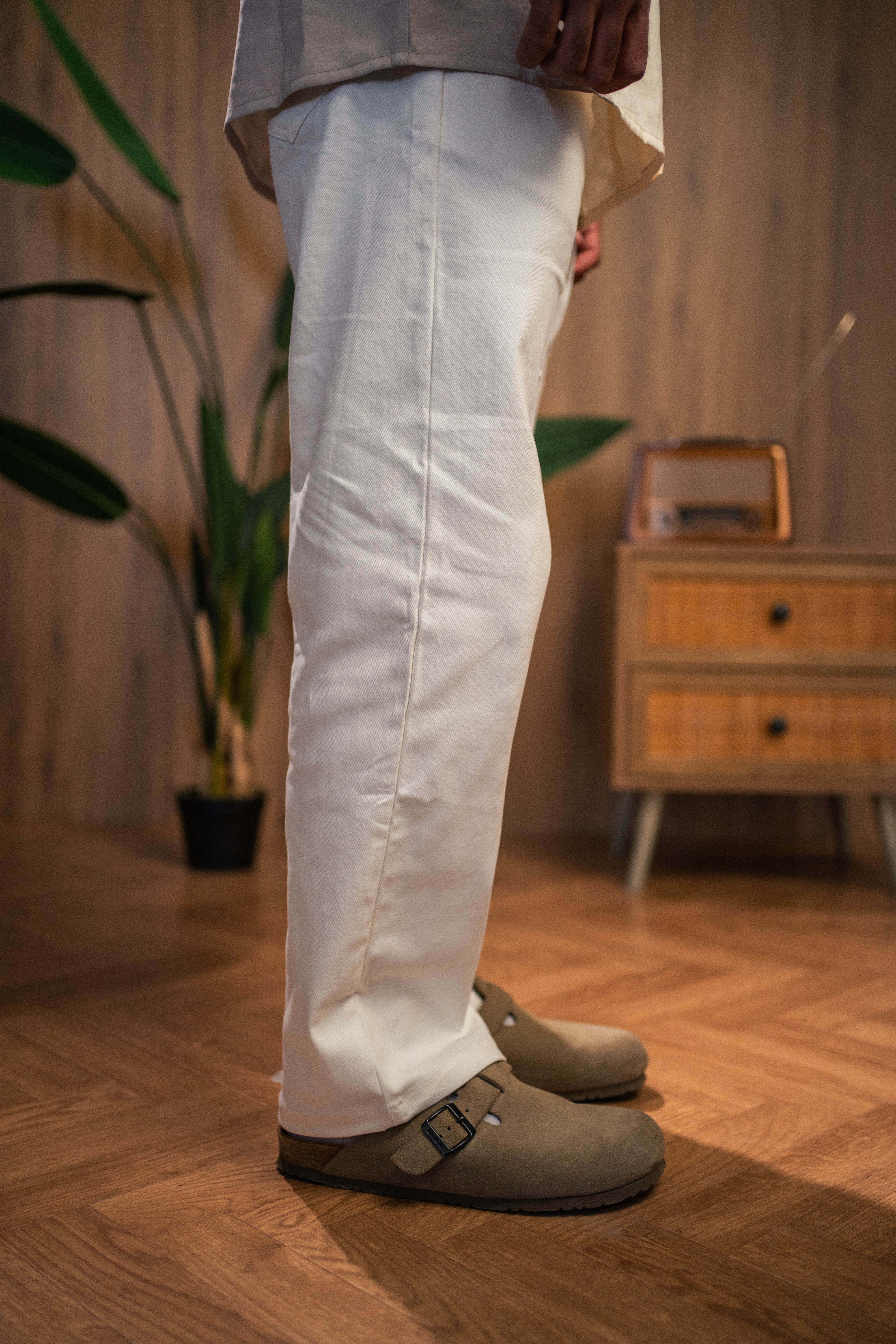 White Wide Pants